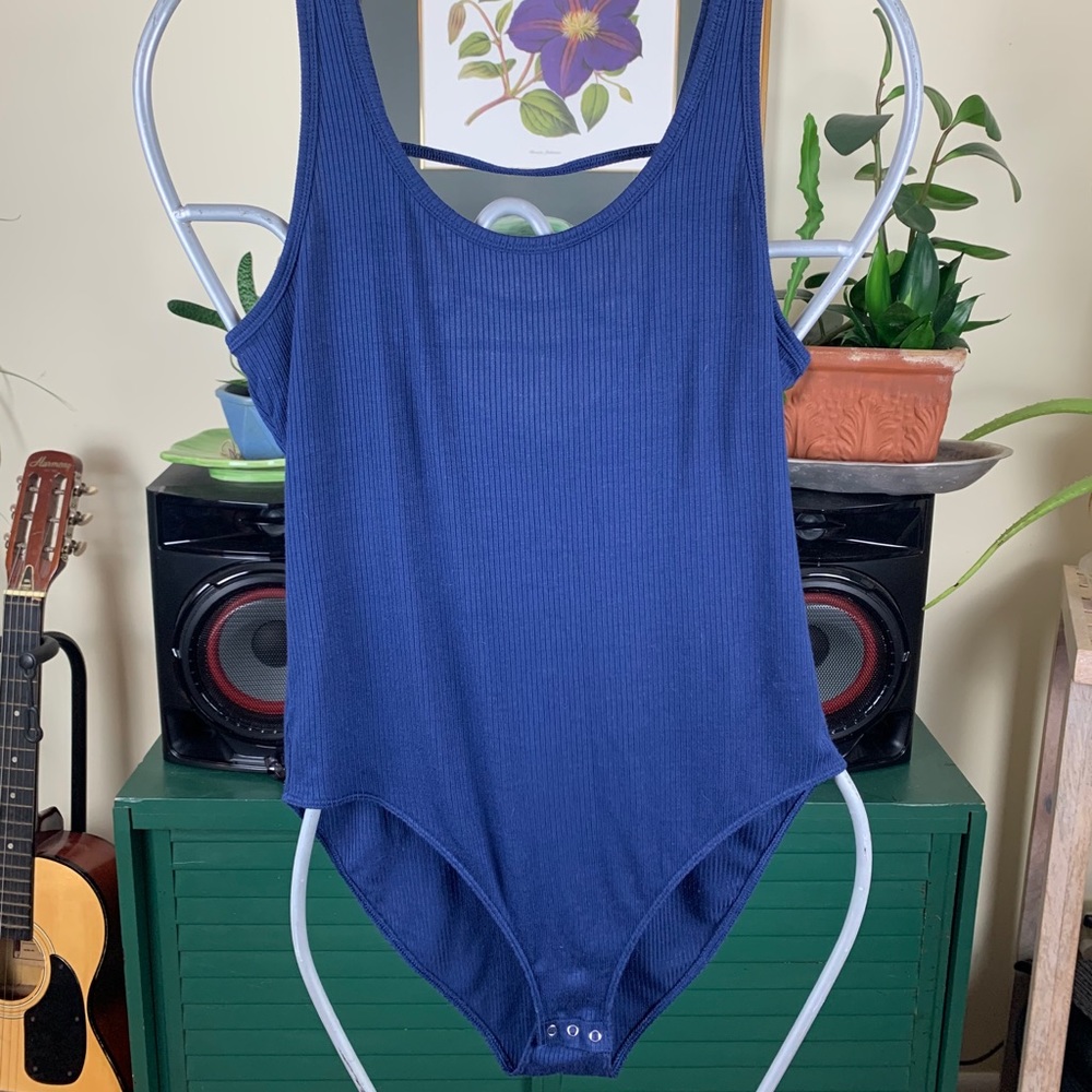 VS PINK Navy Blue Ribbed Bodysuit w/Snaps - M